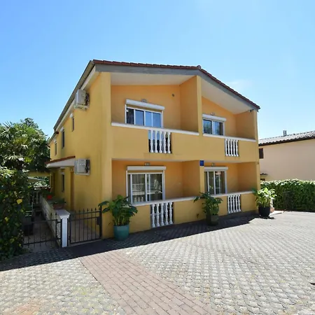 Jelica 3 By Interhome * Njivice