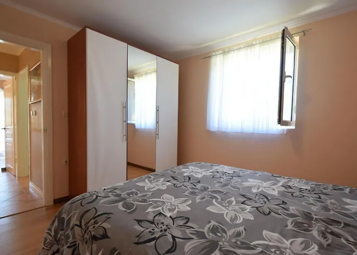 Apartman Jelica 3 By Interhome